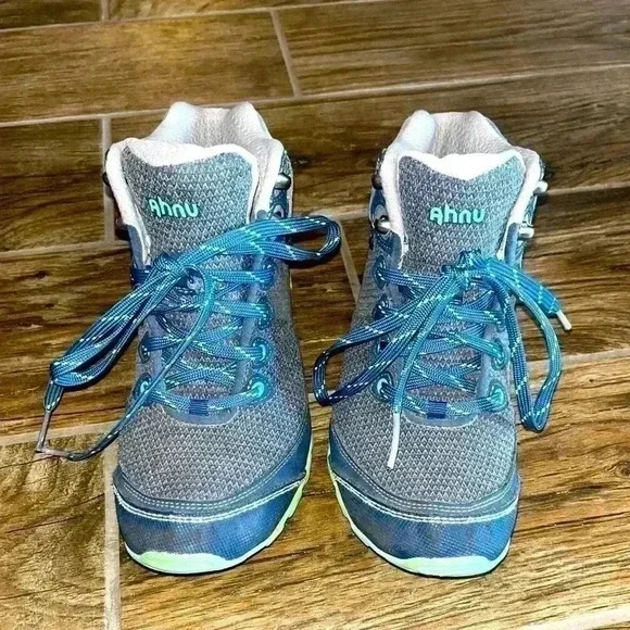 Ahnu hiking boots - Picture 1 of 3